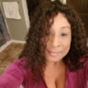 Meet your Posher, Carla